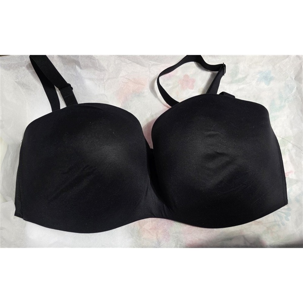 Soma Black Seamless Convertible Strapless Bra